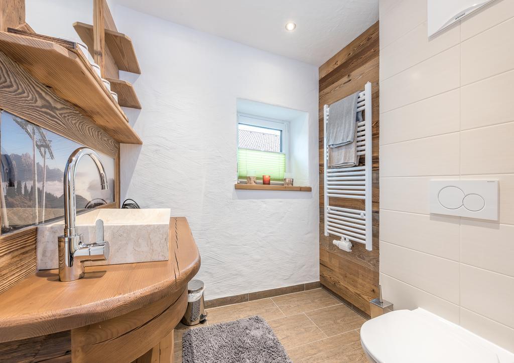 Haus Moesenlechner Apartment Майсхофен Екстериор снимка