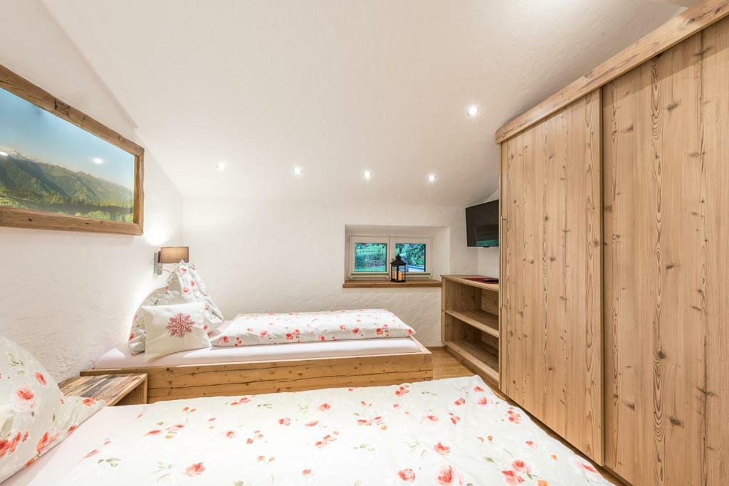 Haus Moesenlechner Apartment Майсхофен Екстериор снимка